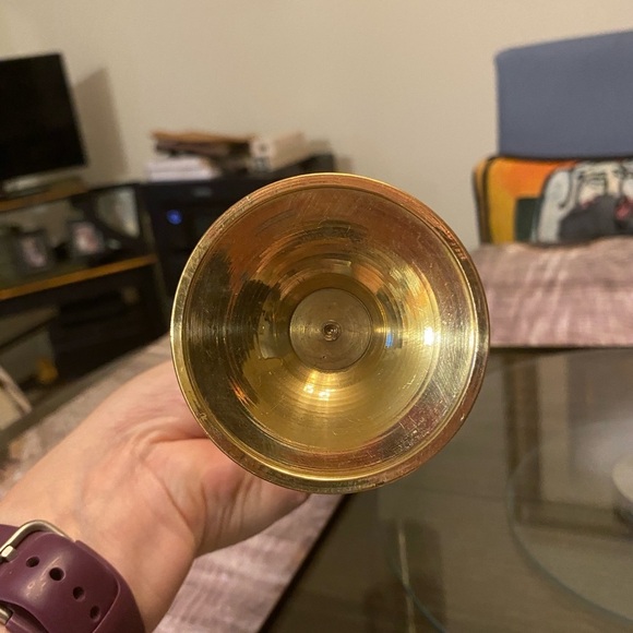 Luxurious Silver and Gold Etched Champagne Flutes - Picture 2 of 4